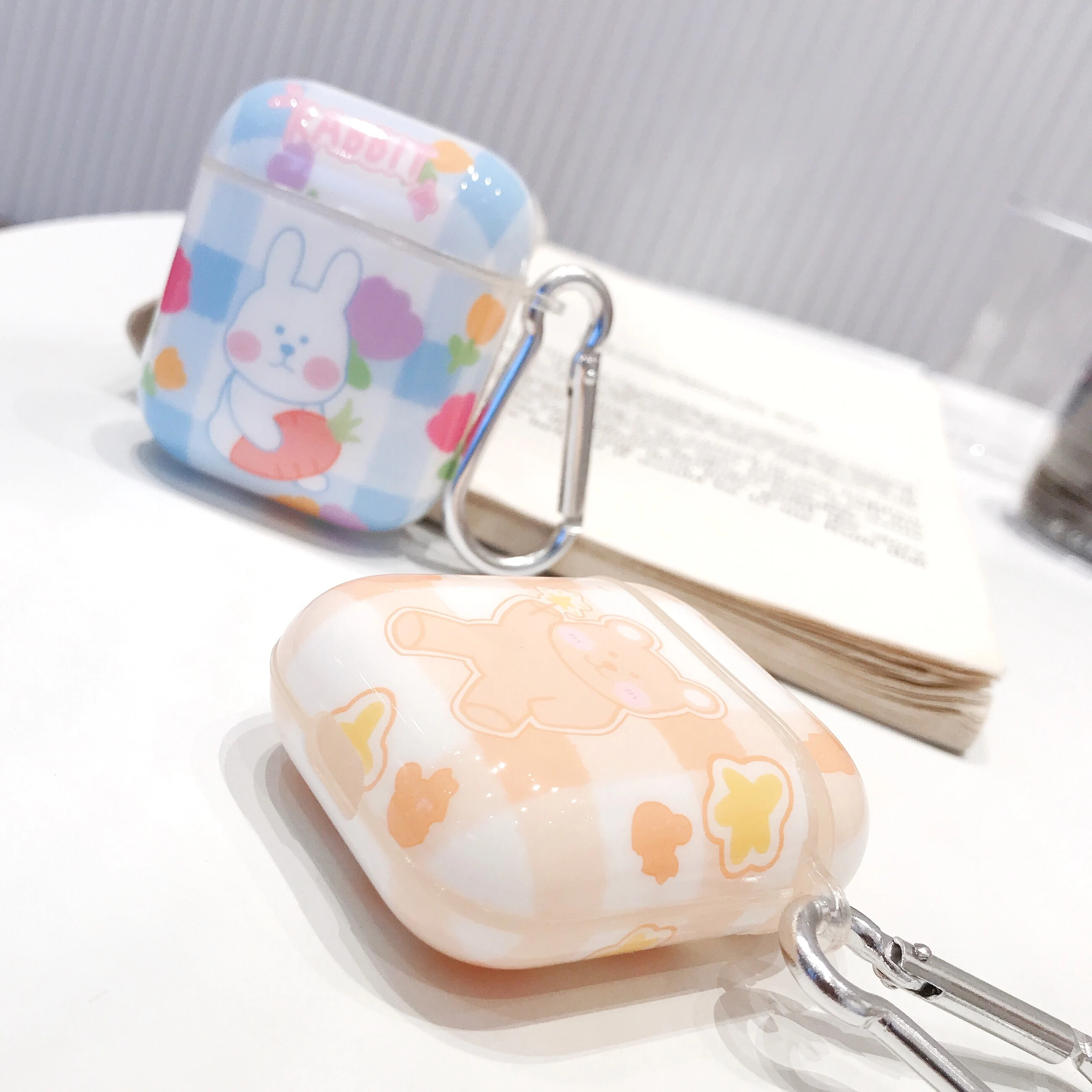 

Transparent Earphone Cases For Apple AirPods 1 2 Charging Box Cute Cartoon bear rabbit protective Cover Bag For Airpods Cases