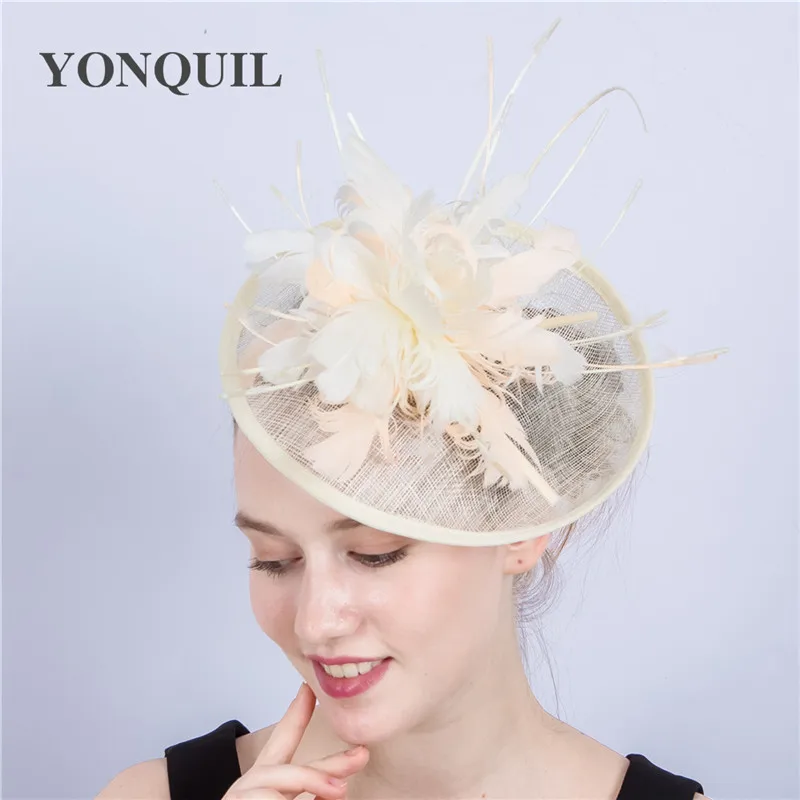 

Elegant Ladies Sinamay Wedding Fascinator Hat Bridal Cocktail Hat with Feather For Races Church Wedding Party Millinery Headwear