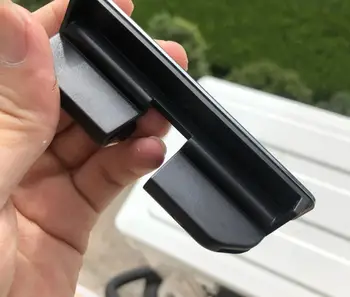 

20pcs ABS Car Grille Emblems Styling Decorations Car Head Grille Stickers Decals Accessories for AUDI 2018 A6L SPORT