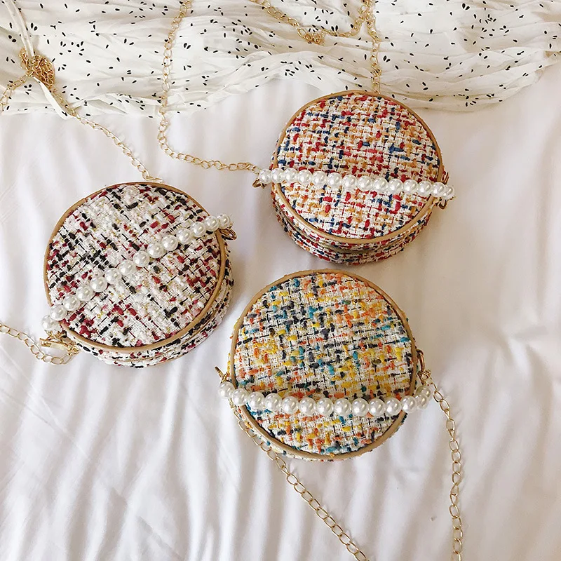 

2020 New Style Sweet Ladies' Cool Small round Bag Summer Woolen Retro Bag with Chain Pearl Crossbody Bag