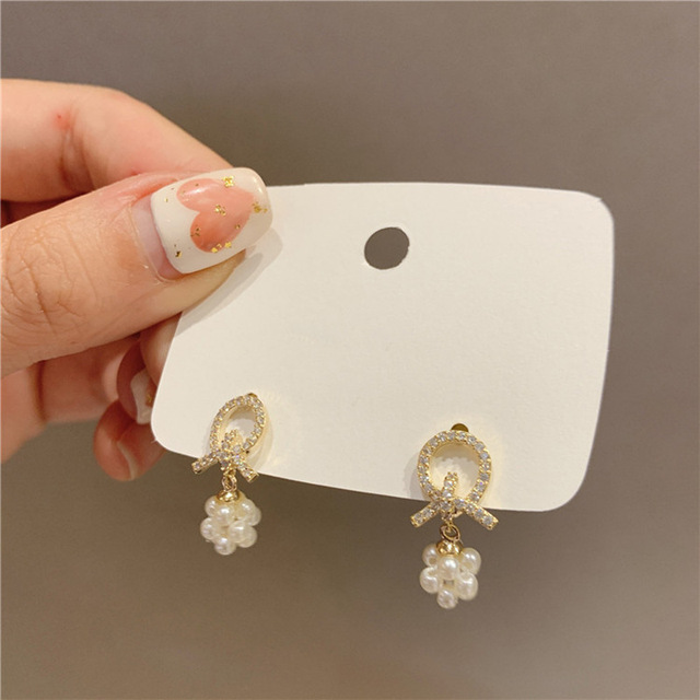Fashion Exquisite Sparkling Pearl Ball Long Tassel Earrings for Women Girls Back and Front Dangle Earrings Jewelry