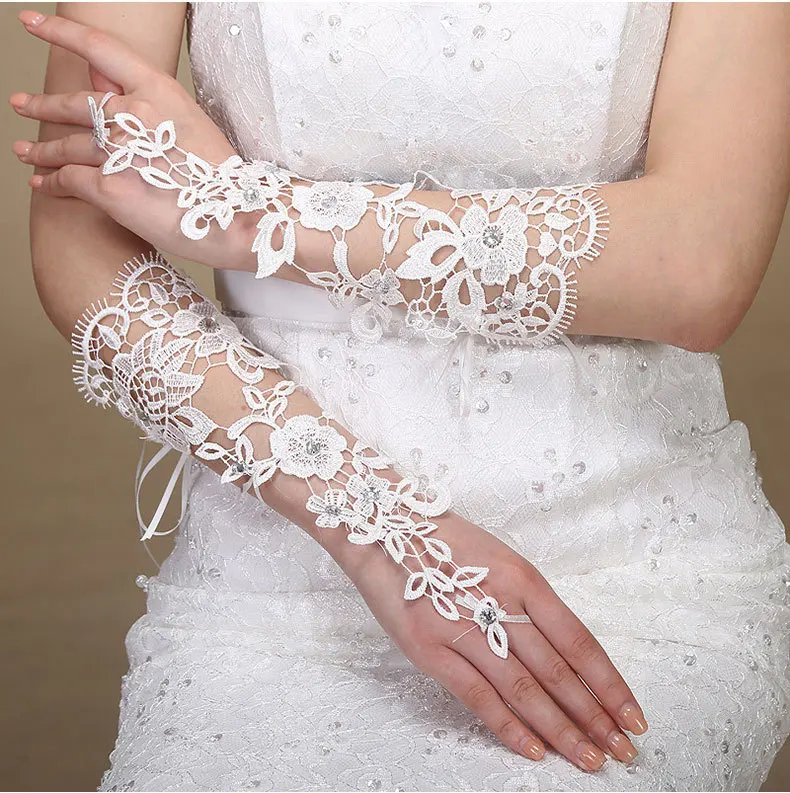 Bride Gloves Fingerless Lace Appliques Beaded Wedding Accessories