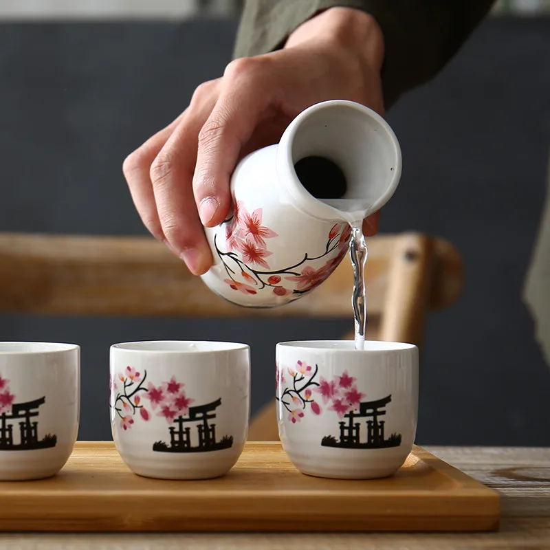 Description Picture 5 of item5Pcs/Set Japanese Ceramic Lucky Cat Sake Wine Bottle Creative Maneki Neko Hip Flask Flagon Liquor Spirits Wine Cup Drinkware