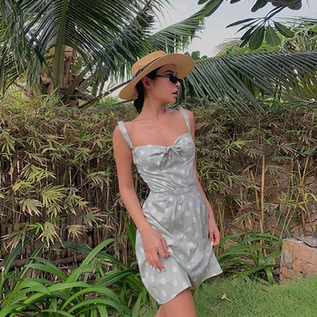 

2019 new fashion casual women's clothing Vintage lace-up sling dress seaside seaside beach