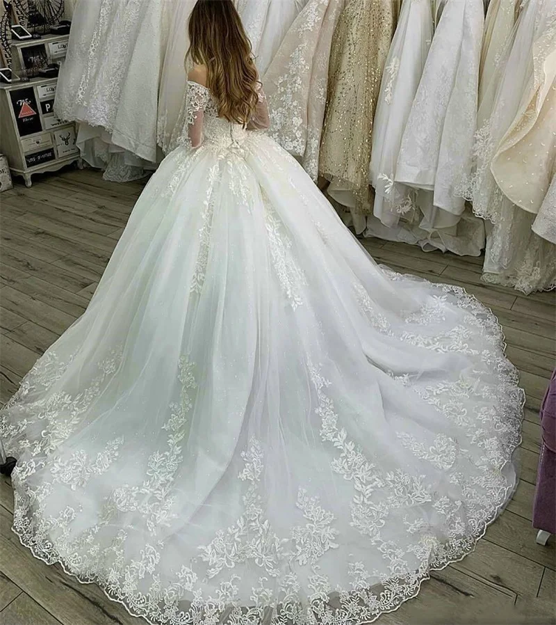 Luxury-Off-The-Shoulder-Wedding-Dresses-2020-Backless-Lace-Applique-Bridal-Gowns-Custom-Made-Ball-Gown (2)