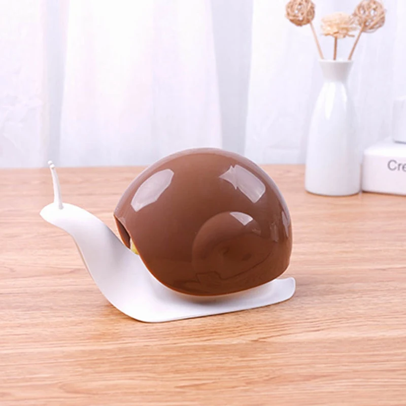 Portable Cartoon Shower Shampoo Dispensing Bottles Bathroom Accessories Snail Shape Liquid Soap Dispensers Press