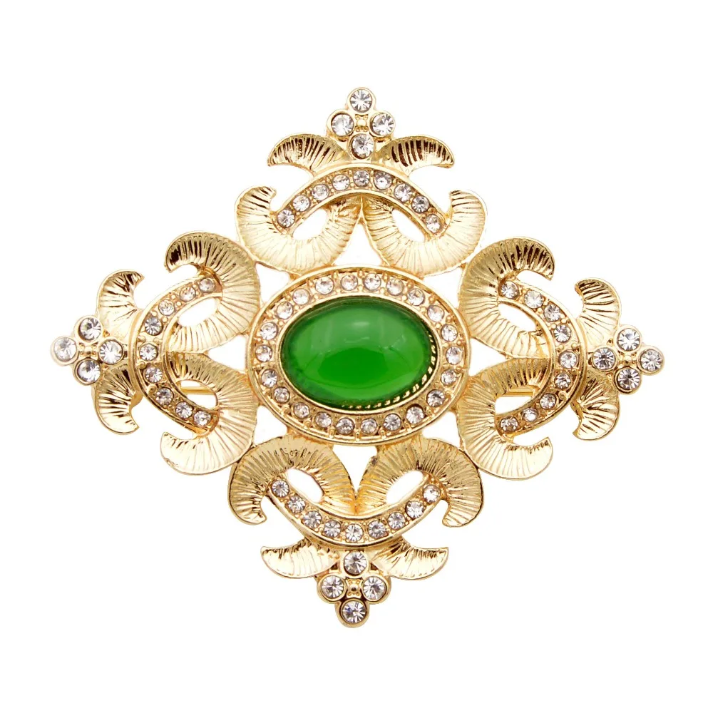 Молодой тюльпан зеленый Опаловый камень изысканный воротник благородный для