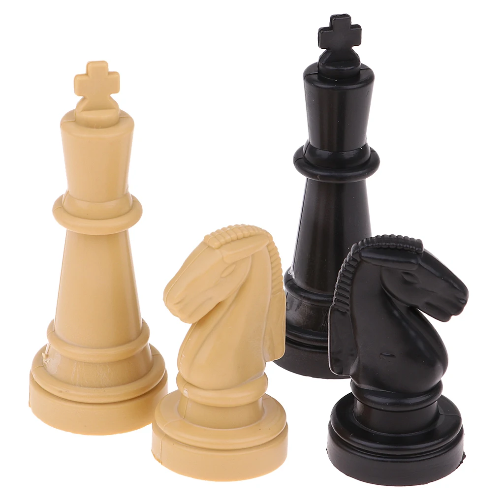 32 Pieces Plastic International Chess Set Classic Standard Pieces for Chess Lover Gift/ Entertainment Toys