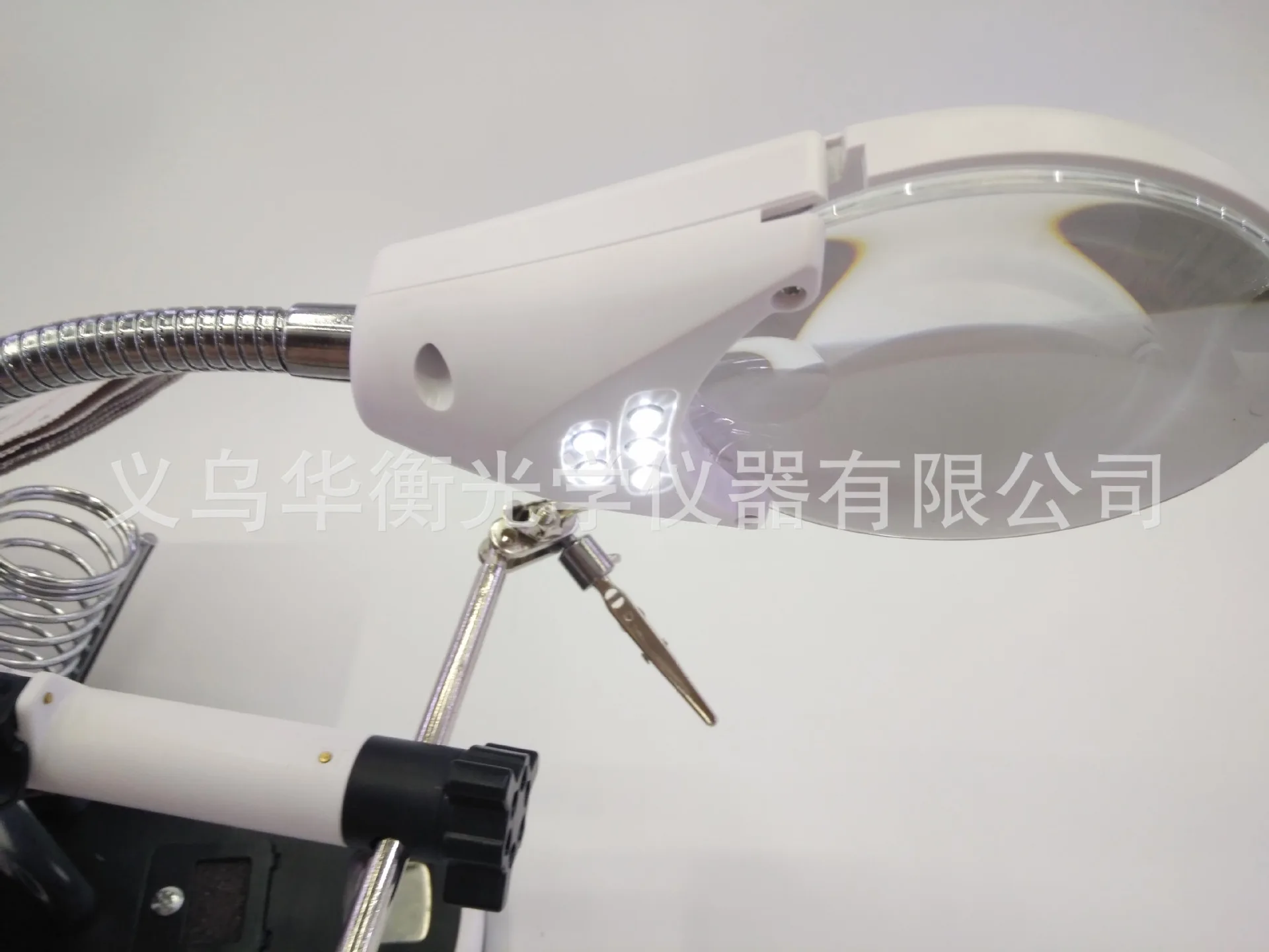 110 V-240 V Настольный стенд для ремонта помочь паяльник для подключения к Лупа с подсветкой 3.5X 10x Настольный увеличительное Стекло с светодиодный светильник Оборудование для ремонта часов и ювелирных изделий с