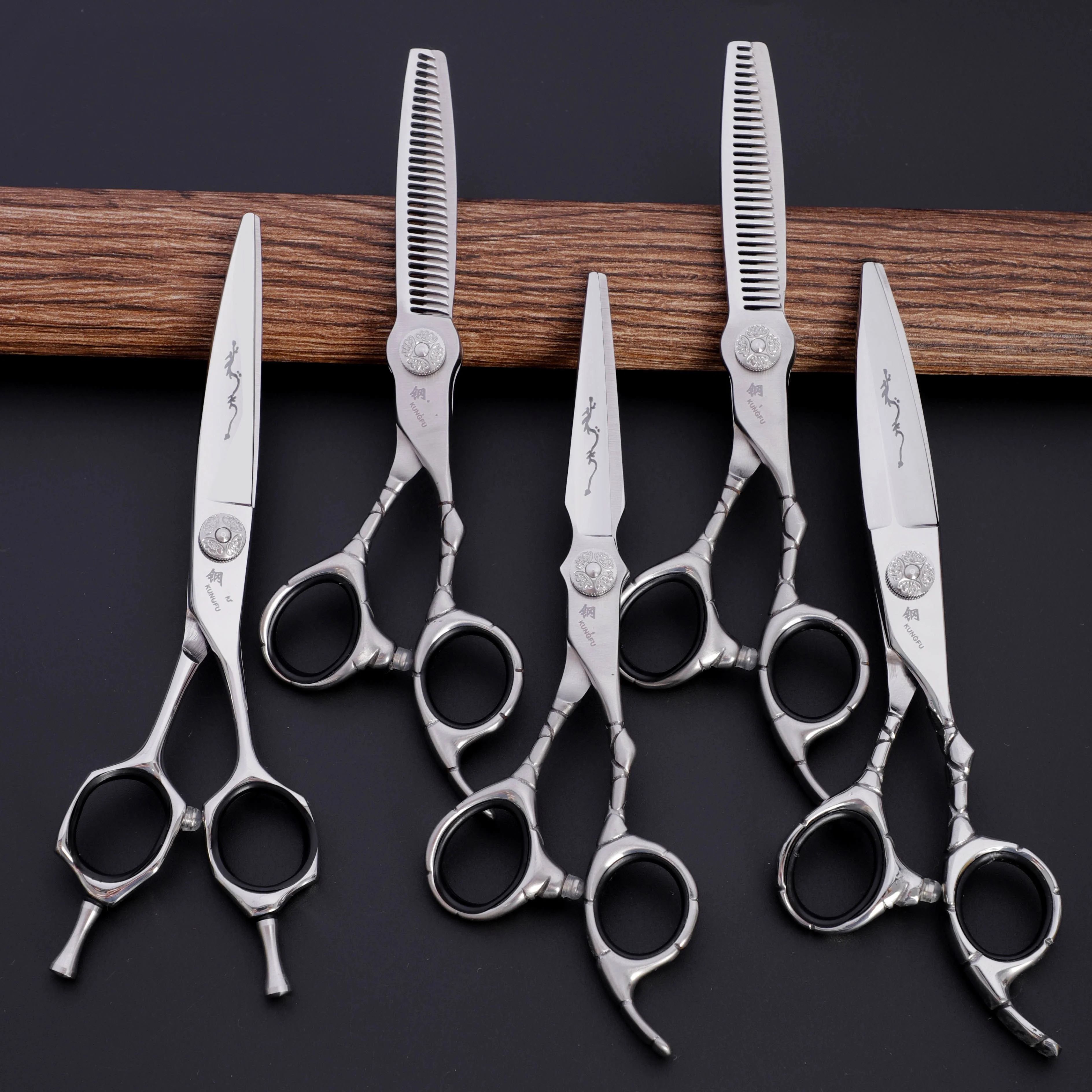 

6.0 Top Professional Hair Scissors Set Cutting Barber Salon Haircut Thinning Shear Hairdressing Hair Tools Hair Cutting Scissors