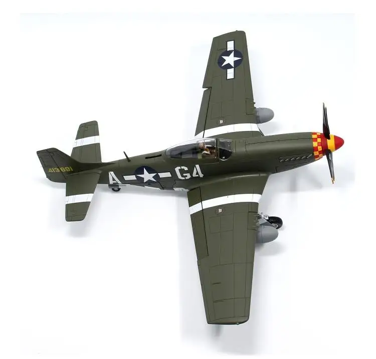 Hobby Master P-51D Mustang 413691 Passion Wagon Capt Charles E Chuck Weaver 362nd FS 357th FG 1944 1/48 литая модель самолета