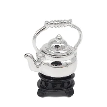 Odoria 1:12 миниатюрный Винтажный серебряный чайник металлический чайник с черной подставкой посуда для кукол кухонные принадлежности