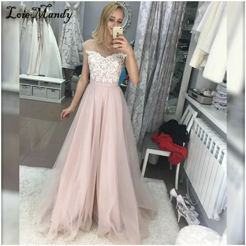 

Applique Lace Black Girl Prom Dresses 2021 Sheer Scoop Neck A-line Formal Evening Gala Dress Plus Size robe de princesse femme