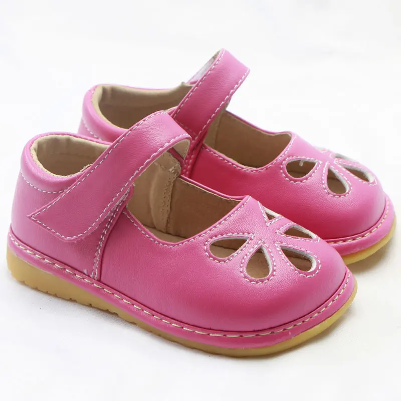 Лаванда MERABLLE New Arrival Cute 1-3 Years Old Girls Baby Shoes with sound Soft Toddles Mary Jane First Walker Kids Sandals Casual - Цвет: Лаванда