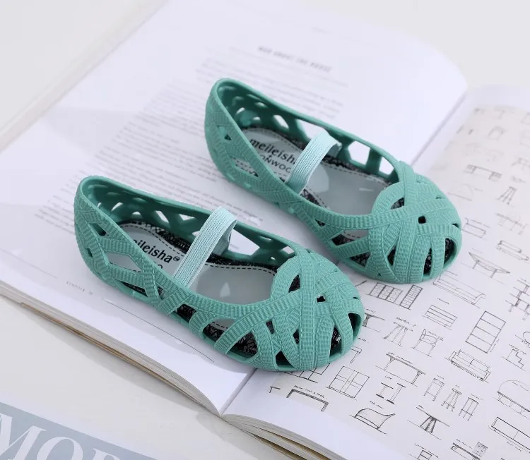 Зеленый Mini Melissa/Новинка г.; мини-обувь для девочек; прозрачные сандалии; детская обувь на полой подошве; детские сандалии для маленьких девочек; принцесса - Цвет: Зеленый