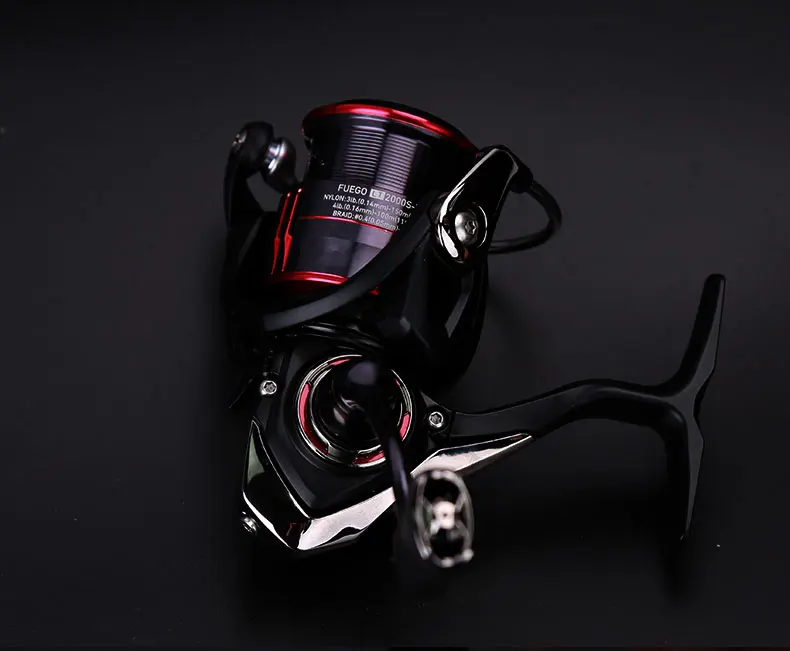 Daiwa Fuego LT рыболовная Катушка спиннинговая оригинальная 1000D 2000D 2500 3000-C 4000D-C 5000D-C 6000D углеродный светильник корпус-LT