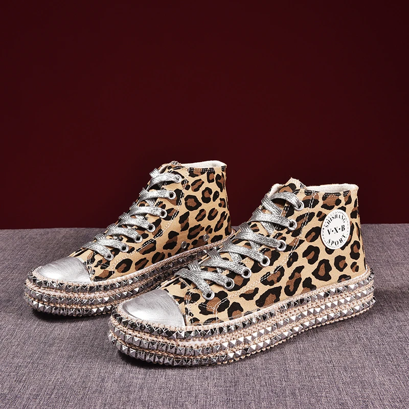 Женские кроссовки, сексуальные леопардовые модные заклепки, Женская парусиновая обувь для отдыха, на шнуровке, низкие высокие кроссовки, basket femme A5-54