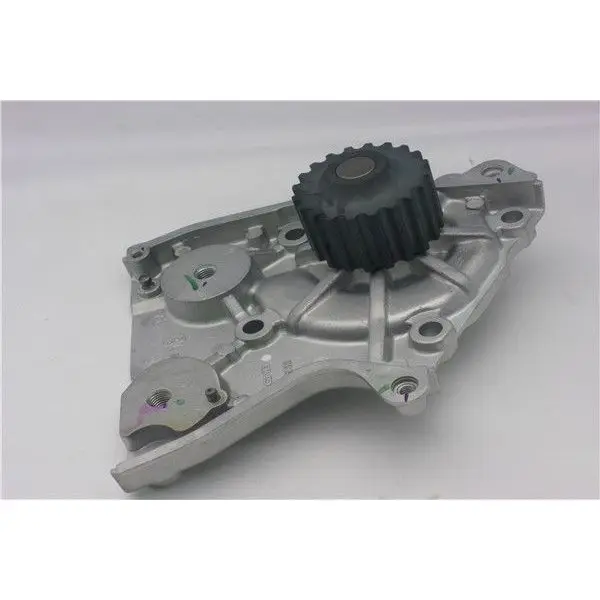 Помпа Mazda 626/929 1.8/2.0/2.2 12V 87-92 GMB GWMZ-32A