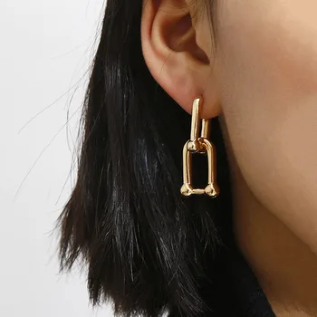 

New Trendy Hollow Geometric Dangle Earrings for Women Ladies Temperament Chain Earrings Vintage Fashion Jewelry Gift XR2839