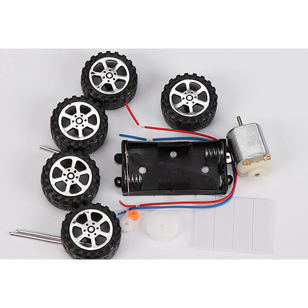 DIY Wood Electric Jeep Car Assembled Scientific painted exercise children's hands-on ability Experiment Kids Education Toys