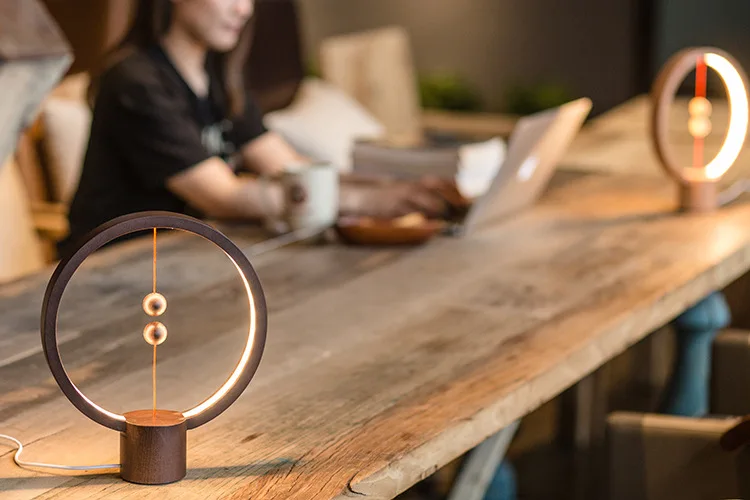 Голландский allocacoc Red Dot Award лампа для баланса креативные смарт-весы магнитные лампы с присосками магнитный баланс лампа