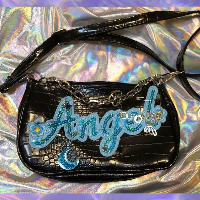 Y2K Shoulder Bag Harajuku Womens Girl Handbags Bags 90s E-girl Metal Punk Messenger Bag Female Letter Sequins Chain Underarm Bag Angeal A