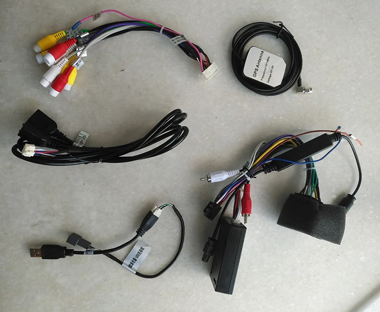 Top autoradio 2 din android for Peugeot 3008 with 4 core 2g ram navi map touch screen steering wheel control android auto radio car 9