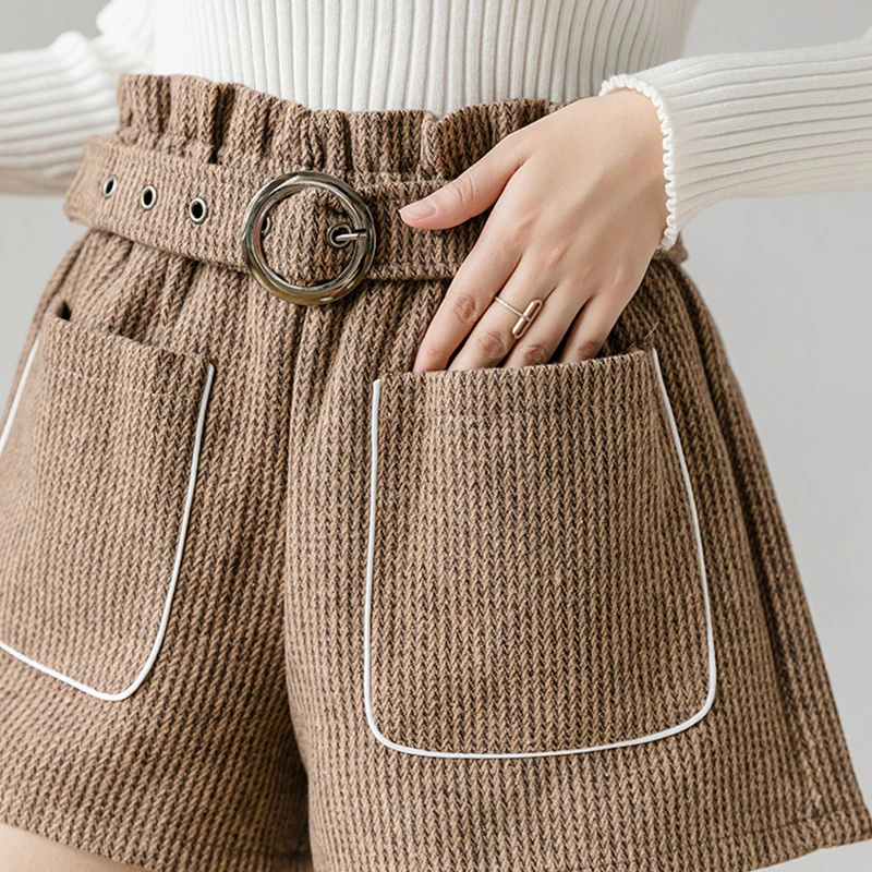 Trytree Autumn Winter woman Casual Shorts Loose Belt Pockets High waist Solid 3 Colors Fashion All-Purpose Style Short