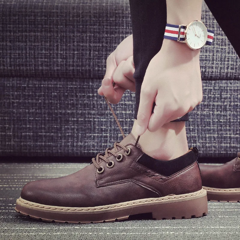 

2019 New Spring and Autumn Men's Casual PU Leather Boots British Setro Tooling Shoes Fashion Casual Shoes Men's Boots AEHQ0199