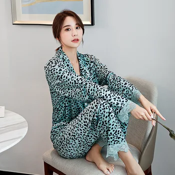 

Women Print Leopard 2PCS Pajamas Set Sexy Velvet Sleepwear Full Sleeve Nightwear Sleep Set Casual Kimono Bathrobe Gown Homewear
