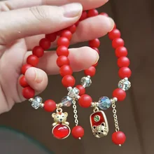 

2022 New Year's Year of Tiger frosted stone red beads bracelet female little tiger pendant round beads red bracelet for women