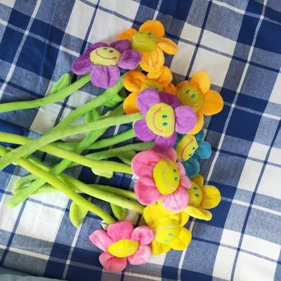 Мультяшные Подсолнух Декоративные Искусственный Подсолнух плюшевая креативная игрушка занавес Пряжка держатель кукла-Букет плюшевый завод ребенок