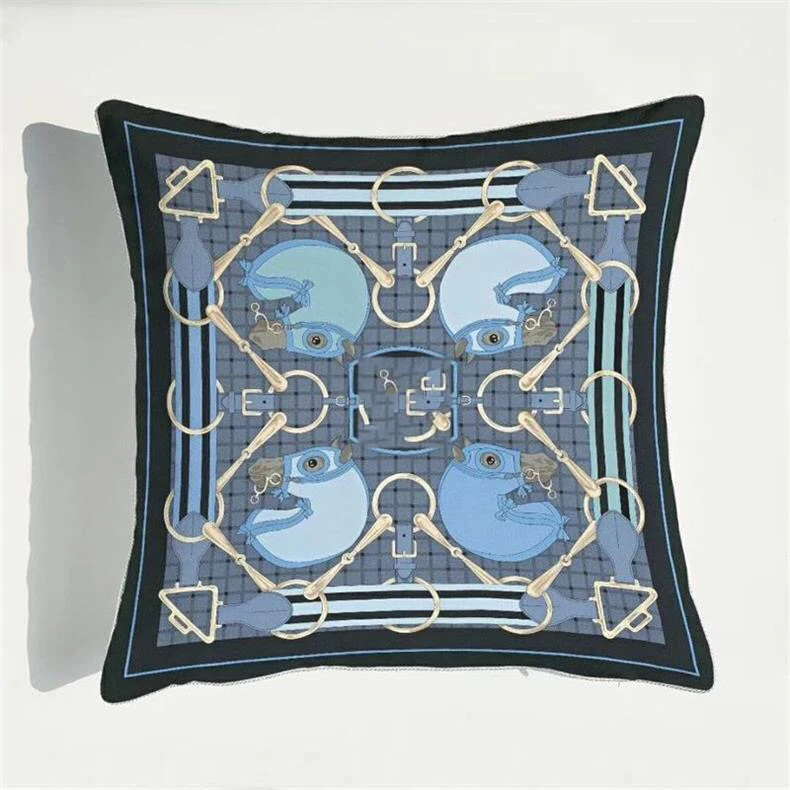 

Luxury Classical Modern Design Animal Geometric Velvet Cushion Cover Pillow Cover Pillowcase Home Decorative Sofa Throw Pillows