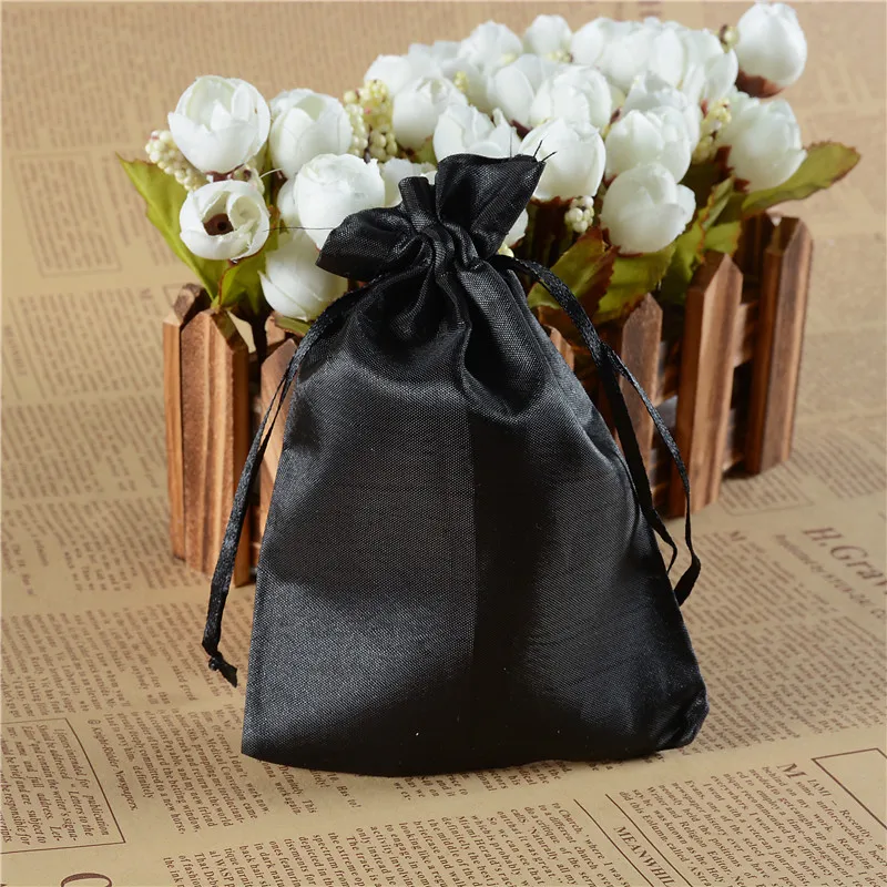 50 Pcs/lot Factory Wholesale 7x9cm Black White Satin Drawstring Pouch Package Bags Christmas Wedding Paty Gift Bag