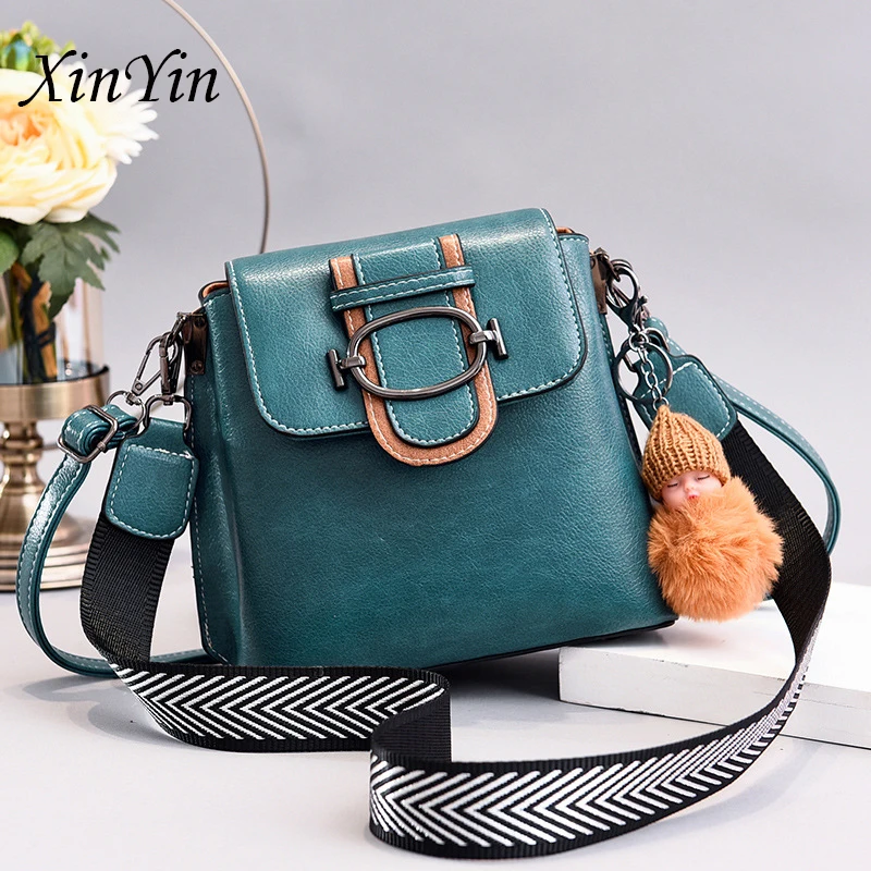 

2019 new fashion large capacity women handbag shoulder messenger bag atmospheric retro bucket bag small simplicity square bag