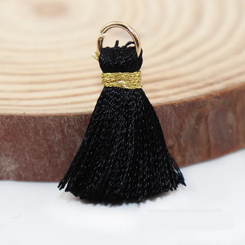 Black tassels 20 шт. висячие кольца золотая нить бахрома подвеска «сделай сам» ремесла маленькие шелковые кисточки отделка одежды шторы серьги украшения - Цвет: Black tassels