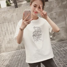 Летняя белая трикотажная футболка с коротким рукавом и рисунком из мультфильма, новинка, свободная женская футболка с вышитым джокером и желтым котом