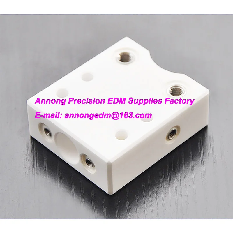 

S303B Изоляционная Пластина, керамический блок, 1/3085759,57x50x20 расстояние 26 мм для AQ325. AQ535