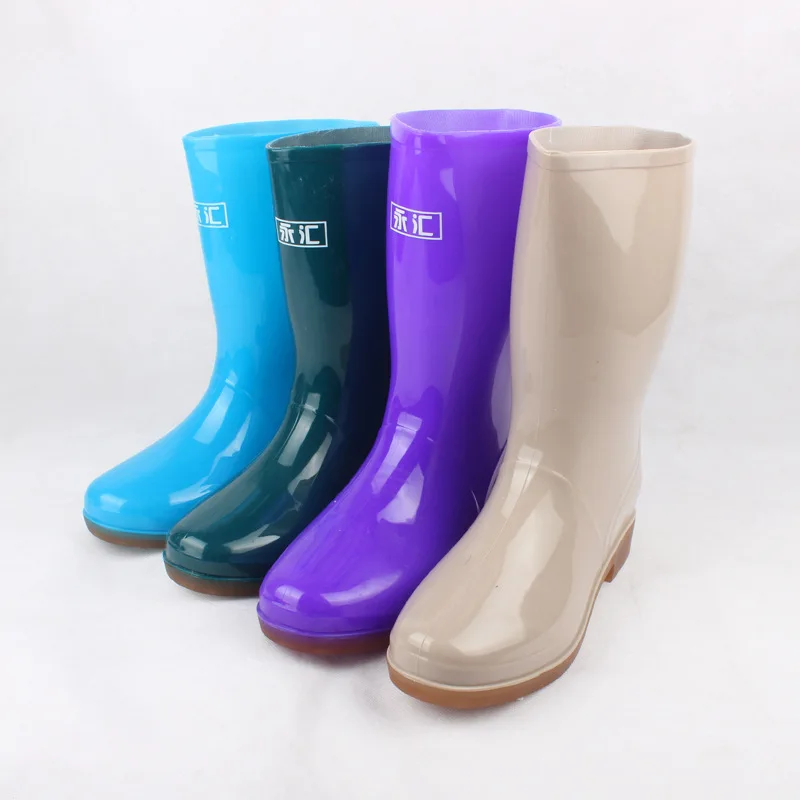 

PVC Solid Color Fashion Labor Tube Rain Shoes Work Comfortable Rubber Boots Simple Anti-slip Wear-Resistant Rain Boots