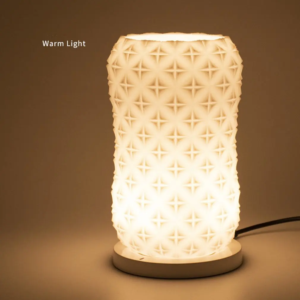 Настольная лампа Usb зарядка 3D печать спальня Led современное минималистическое освещение Трехцветная настольная лампа