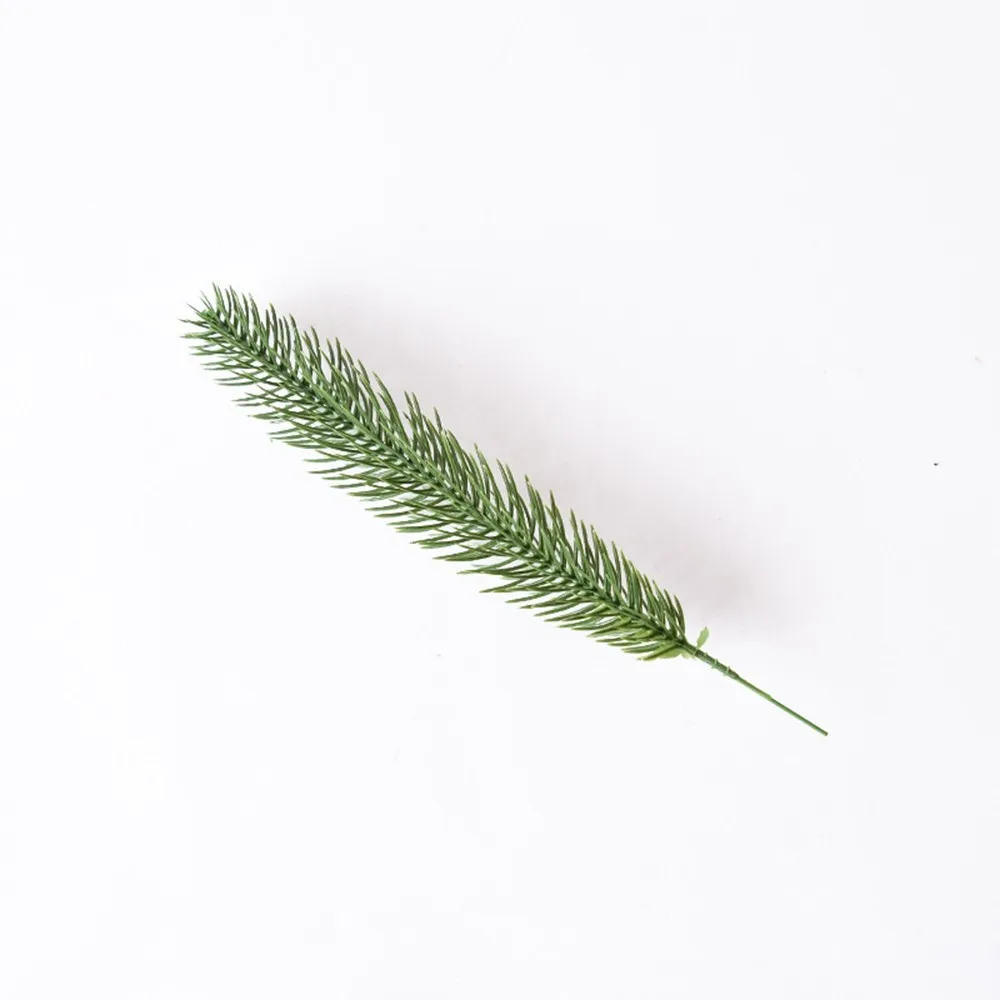 

20Pcs Simulation Cutting Plant Christmas Pine Branch Fake Flower DIY Accessories Wreath Rattan Christmas Tree Decorations 3-45g