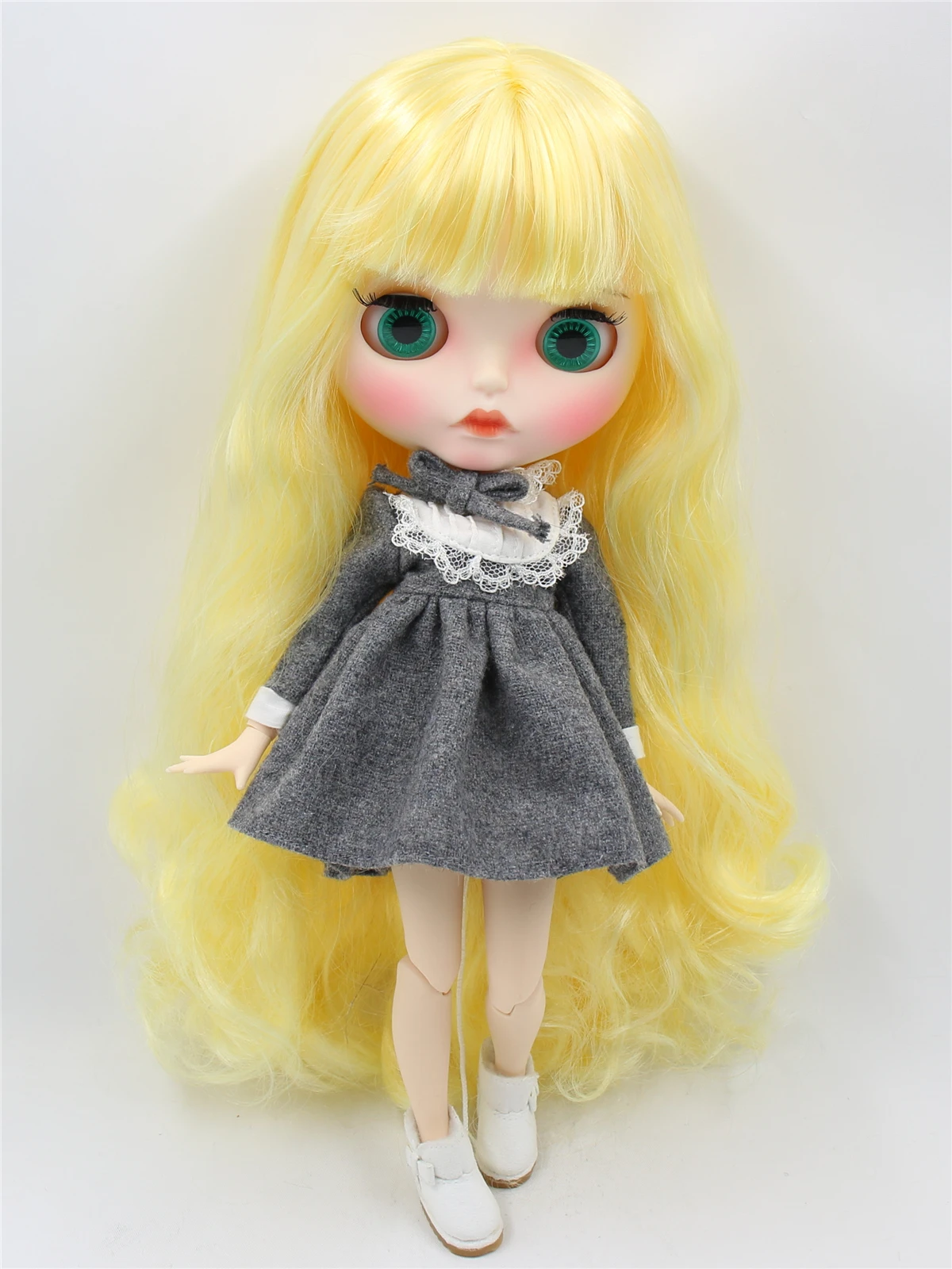 Neo Blythe Doll with Blonde Hair, White Skin, Matte Pouty Face & Custom Jointed Body 1