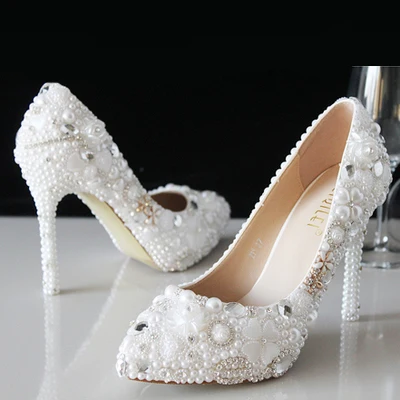 

Wedding Shoes 2019 Hot Selling Women Shoes Pointed Toe Pumps Thin High Heel Shoes Pearl Water Drill Shoes Fashion White Pumps