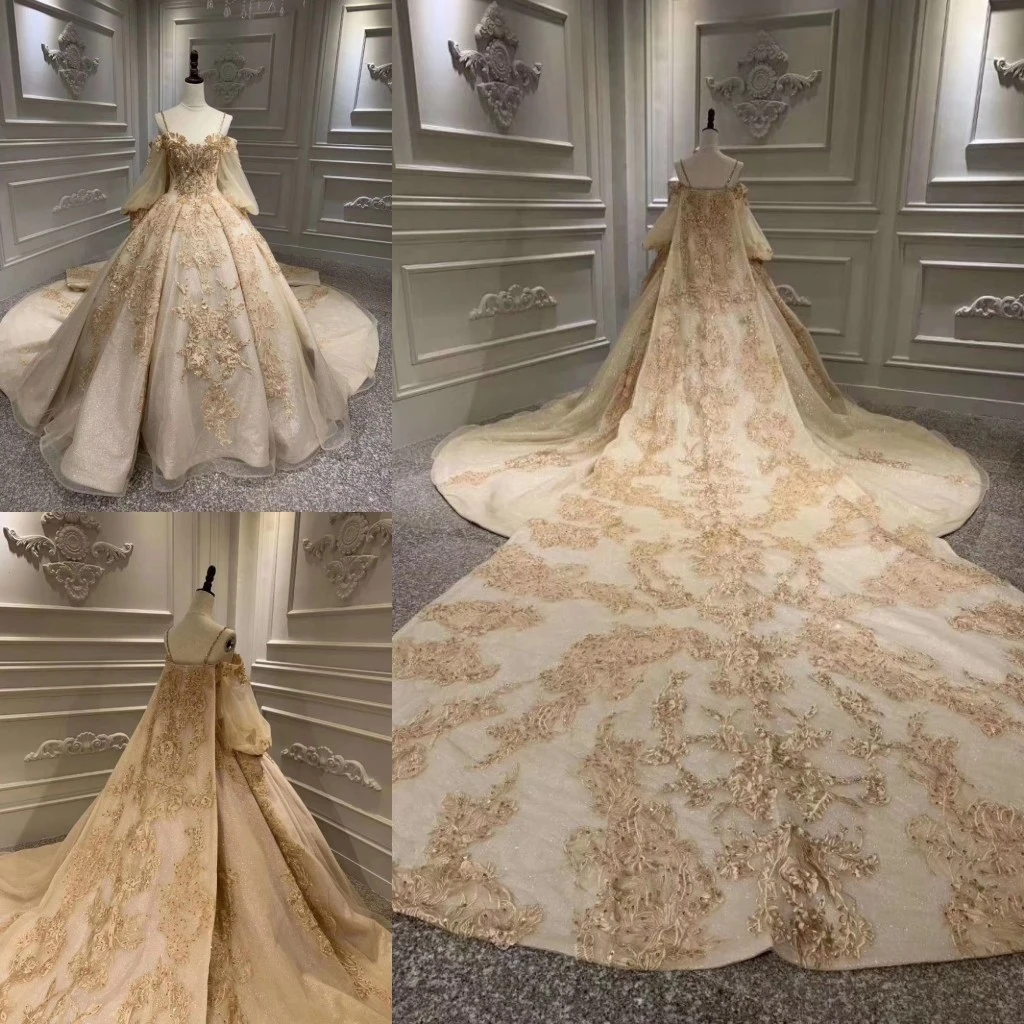 Abendkleid Gold Japan