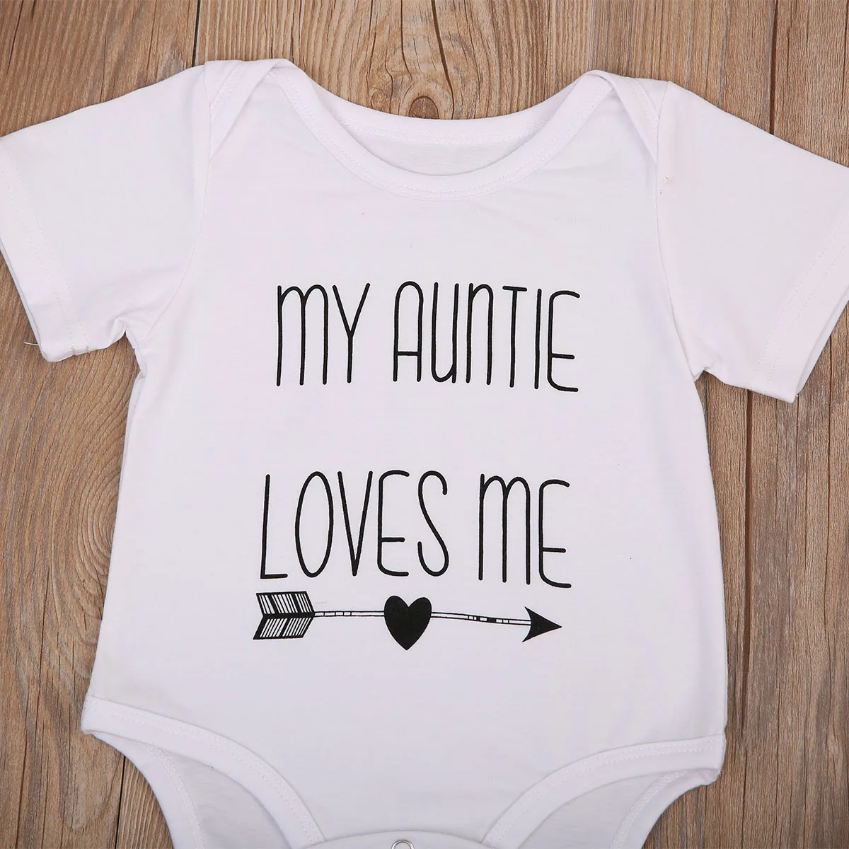Цельнокроеное Боди унисекс с принтом My Auntie Loves Me для малышей| |