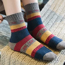 5 пар, новые носки для малышей на зиму свободного покроя в полоску цветов радуги носки-трубы средней высоты в стиле ретро из хлопка и Для женщин теплые носки на осень теплые домашние носок для сна для Для женщин