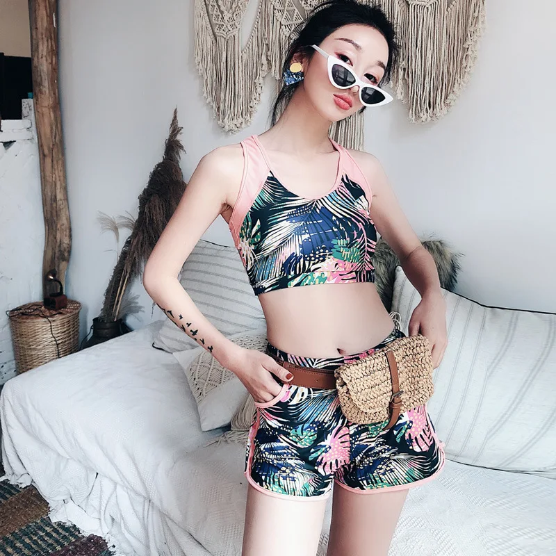 

Hot Springs Tour Bathing Suit Women's Split Type Boxer Small Bust Conservative Long Sleeve Sun-resistant Bathing Suit Belly Cove