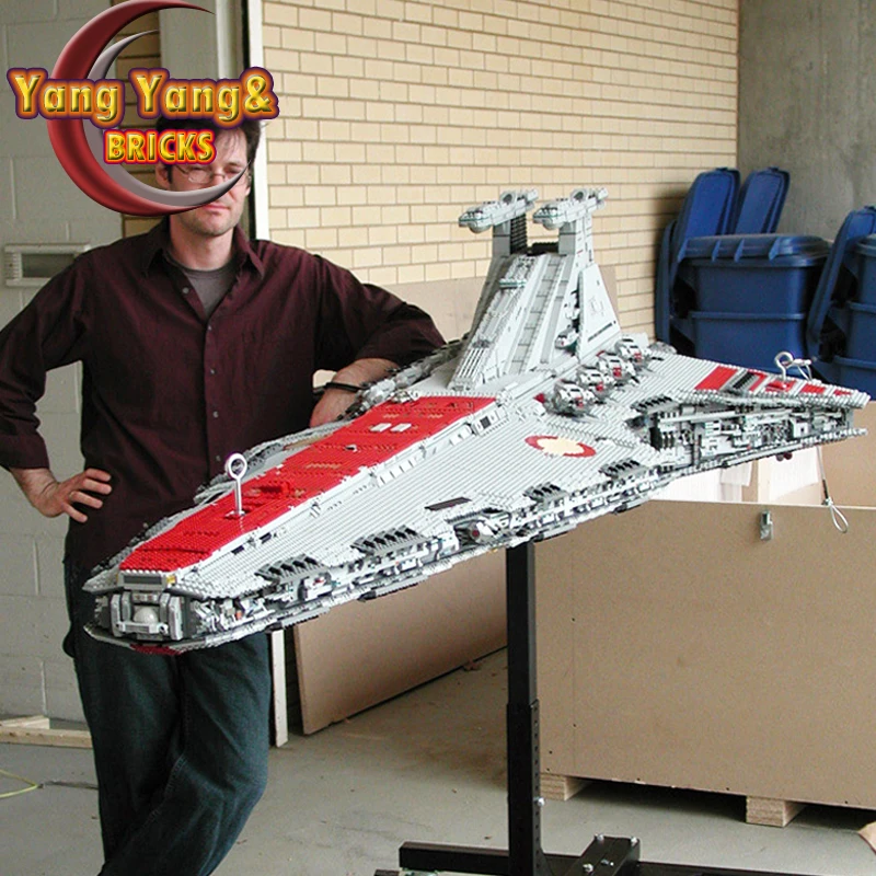 Конструктор Звездный Разрушитель UCS Venator Class ST04 модель из 05077 деталей по мотивам