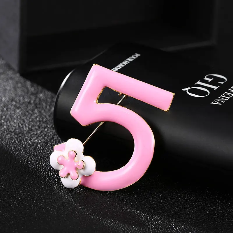 Женские свадебные броши с цифрами и 5 красных капель масла вечерние для невесты