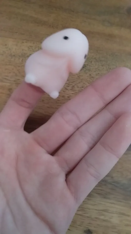 UTB89TAtmXfJXKJkSamHq6zLyVXal